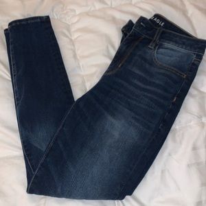 American Eagle Super High Rise Jegging